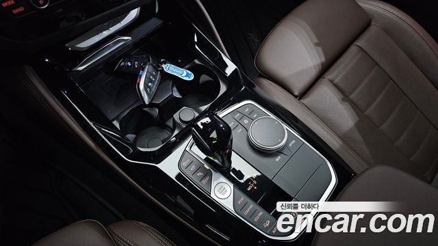 BMW X4 2025 — photo 12