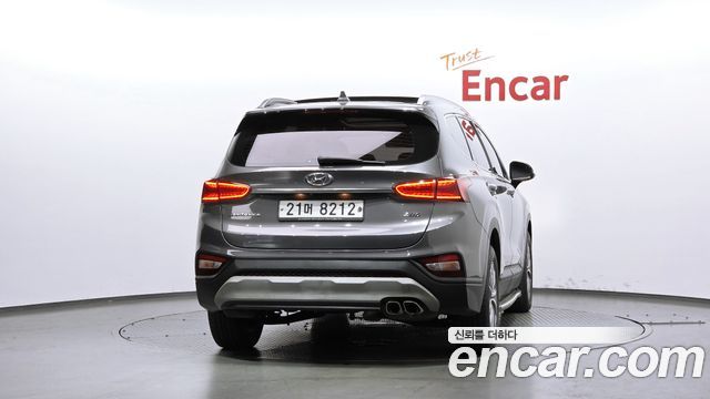 Hyundai Santafe 2019 — photo 4