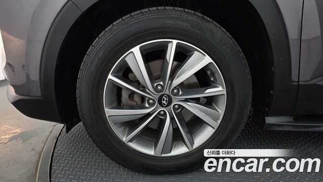 Hyundai Santafe 2019 — photo 5