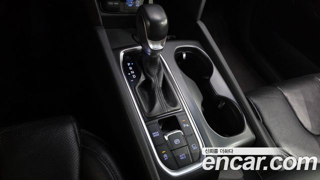 Hyundai Santafe 2019 — photo 9