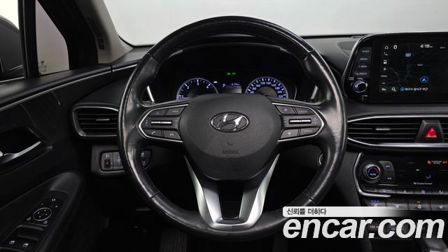 Hyundai Santafe 2019 — photo 13