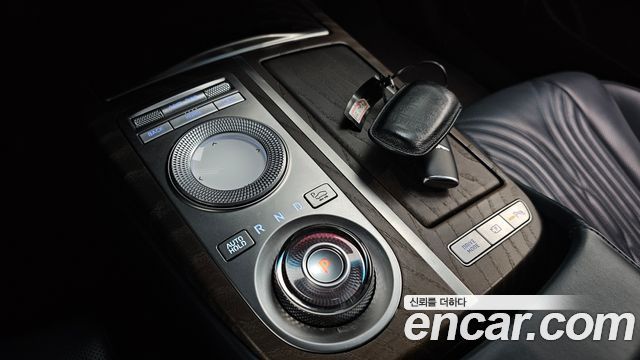 Genesis G80 2021 — photo 9