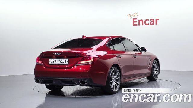 Genesis G70 2019 — photo 2