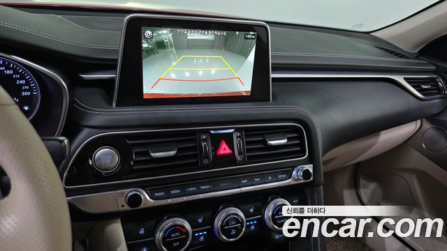 Genesis G70 2019 — photo 15