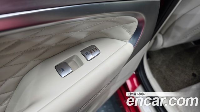 Genesis G70 2019 — photo 18