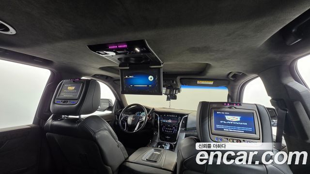 Cadillac Escalade 2016 — photo 16