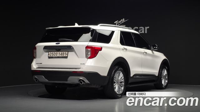 Ford Explorer 2020 — photo 2