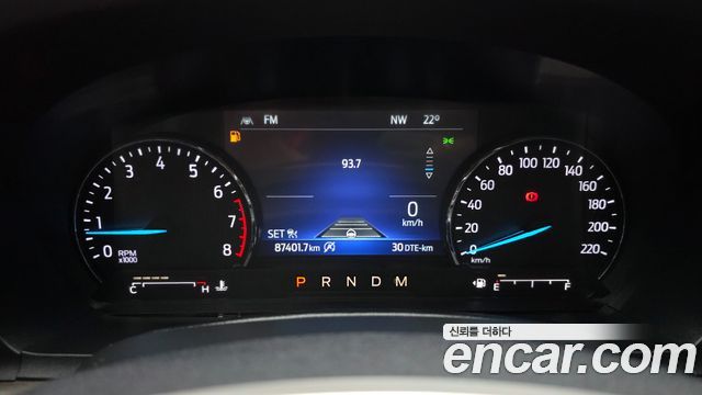 Ford Explorer 2020 — photo 11