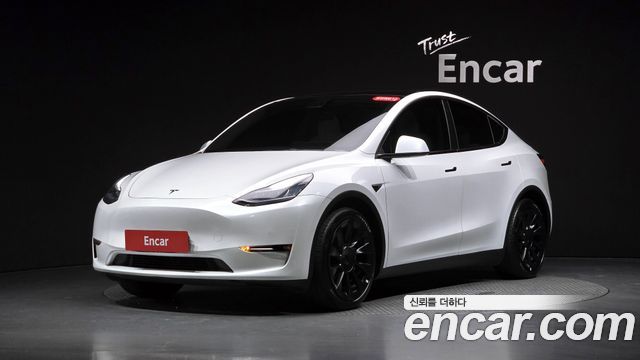 Tesla Model Y 2021 — photo 31