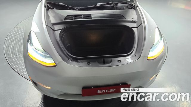 Tesla Model Y 2021 — photo 6
