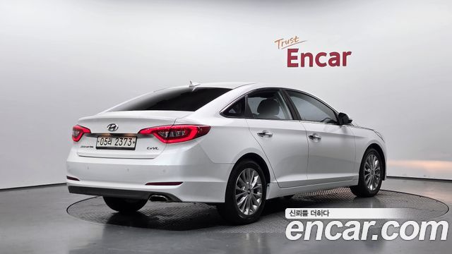 Hyundai Sonata 2017 — photo 2