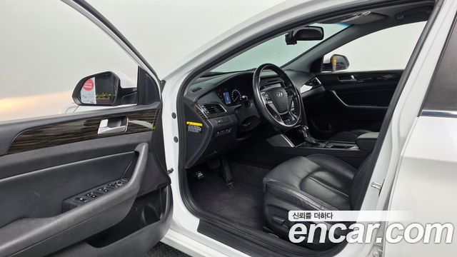 Hyundai Sonata 2017 — photo 10