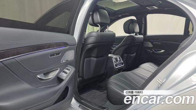 Mercedes-Benz S-Class 2016 — photo 18