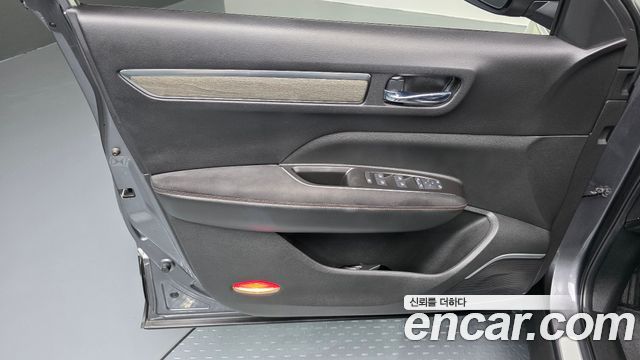 Renault Korea QM6 2023 — photo 14