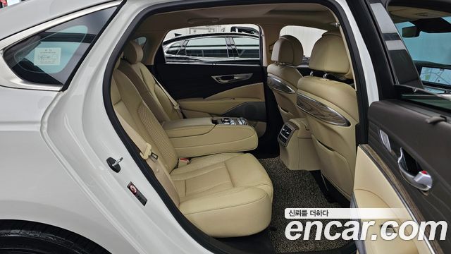 Kia K9 2022 — photo 12