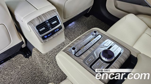 Kia K9 2022 — photo 19