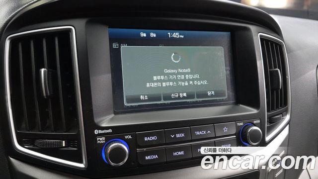 Hyundai Starex 2021 — photo 30