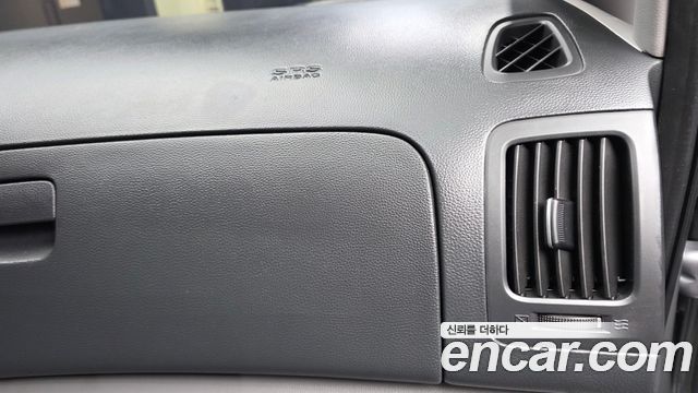 Hyundai Starex 2021 — photo 32
