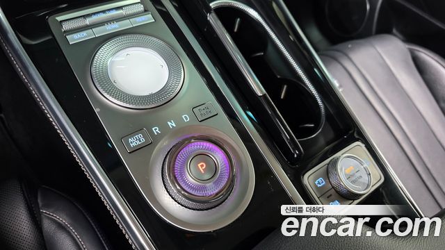 Genesis GV80 2022 — photo 12