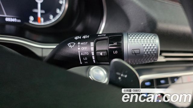 Genesis GV80 2022 — photo 29