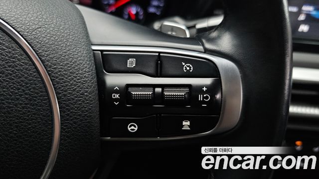 Kia K5 2021 — photo 23