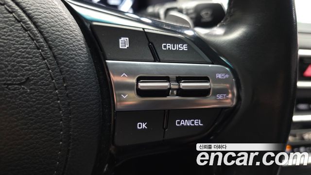 Kia K7 2021 — photo 25