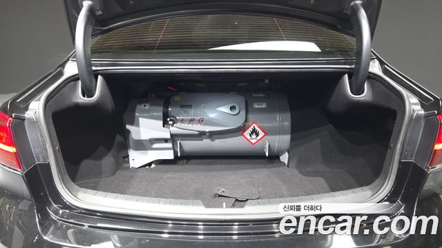 Kia K7 2021 — photo 26