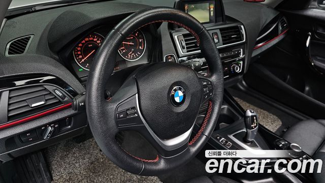 BMW 1-Series 2017 — photo 13