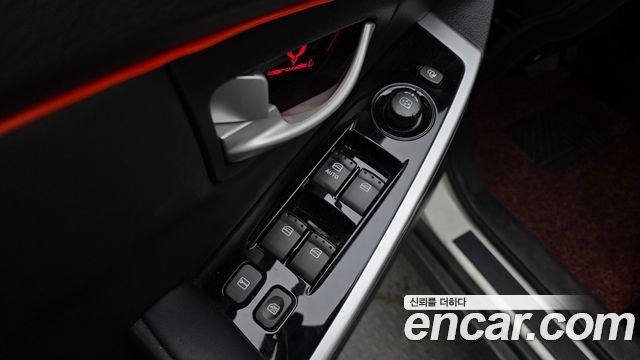 KG Mobility KORANDO 2016 — photo 12