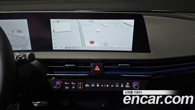 Kia EV6 2023 — photo 20