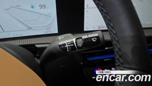 Kia EV6 2023 — photo 23
