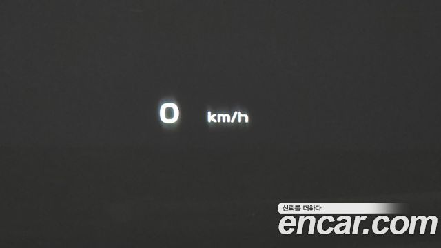 Kia EV6 2023 — photo 24