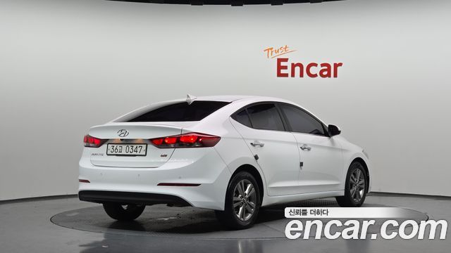Hyundai AVANTE 2016 — photo 2