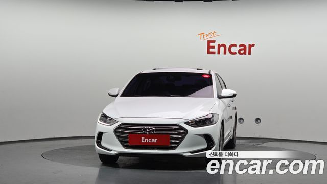 Hyundai AVANTE 2016 — photo 3