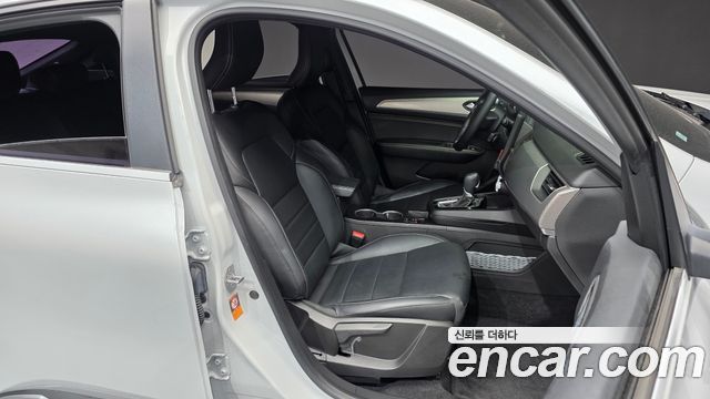 Renault Korea Arkana 2025 — photo 16