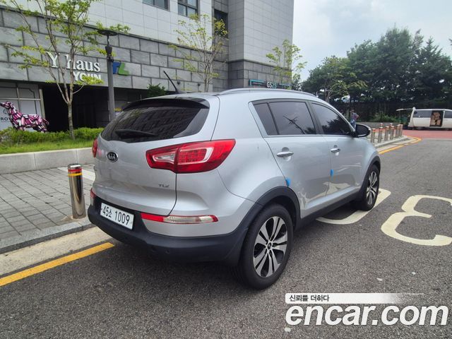 Kia Sportage 2012 — photo 7