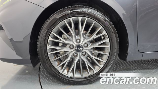 Kia K3 2022 — photo 5