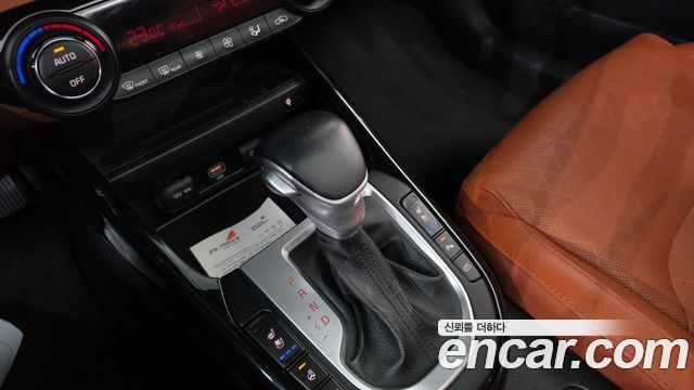 Kia K3 2022 — photo 12