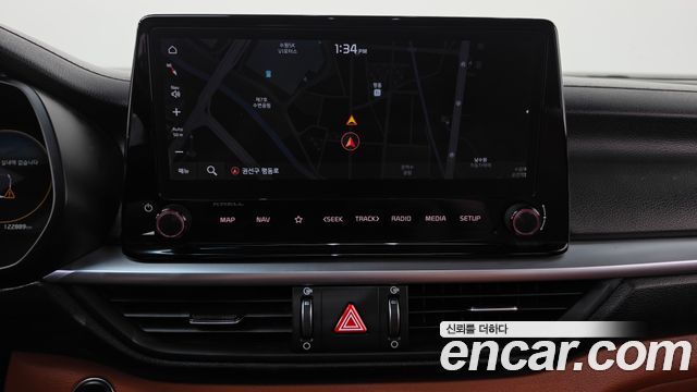 Kia K3 2022 — photo 18