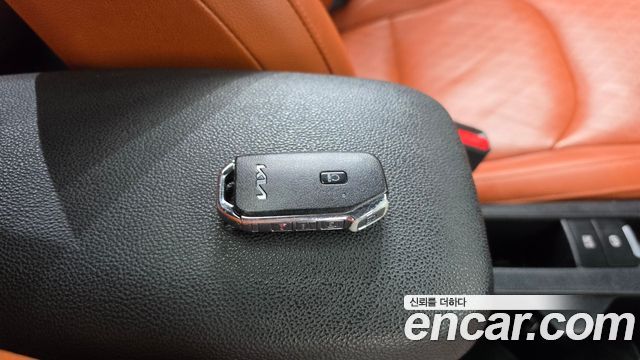 Kia K3 2022 — photo 21