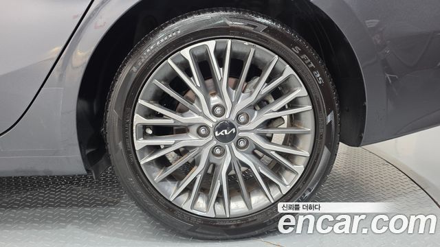 Kia K3 2022 — photo 7