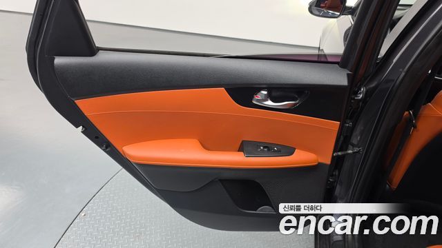 Kia K3 2022 — photo 15