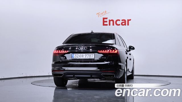 Audi A4 2020 — photo 4