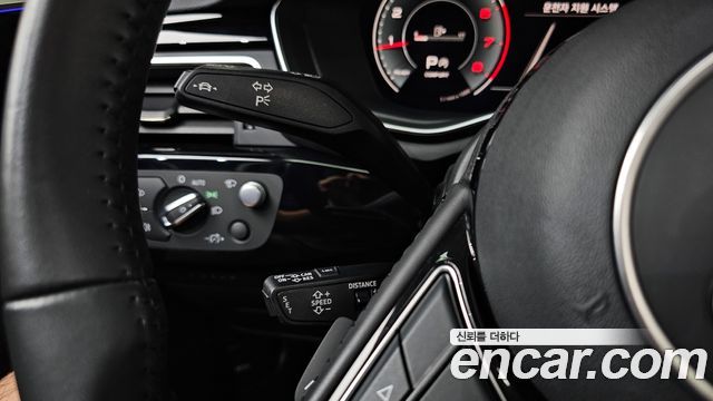 Audi A4 2020 — photo 27