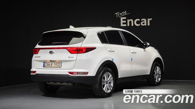 Kia Sportage 2018 — photo 2