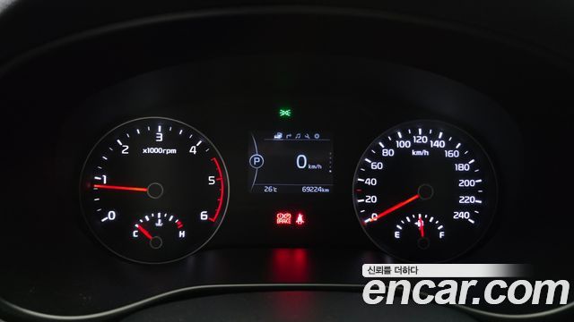Kia Sportage 2018 — photo 11