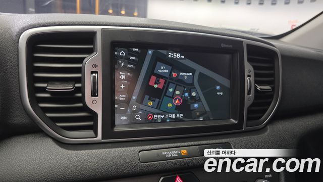 Kia Sportage 2018 — photo 24