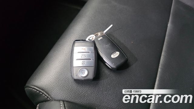 Kia Sportage 2018 — photo 32