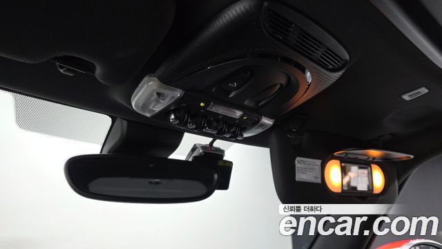 Mini Cooper 2023 — photo 23