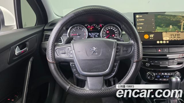 Peugeot 508 2016 — photo 16